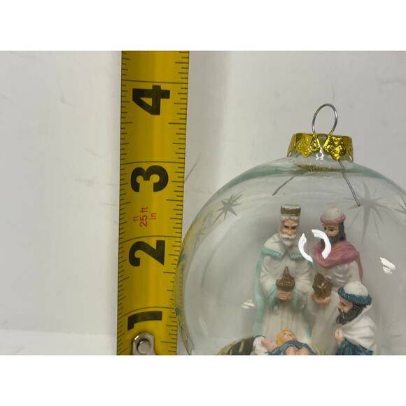 Vntg House of Lloyd 1994 Christmas Around the World Nativity Scene Ornament - Picture 5 of 5